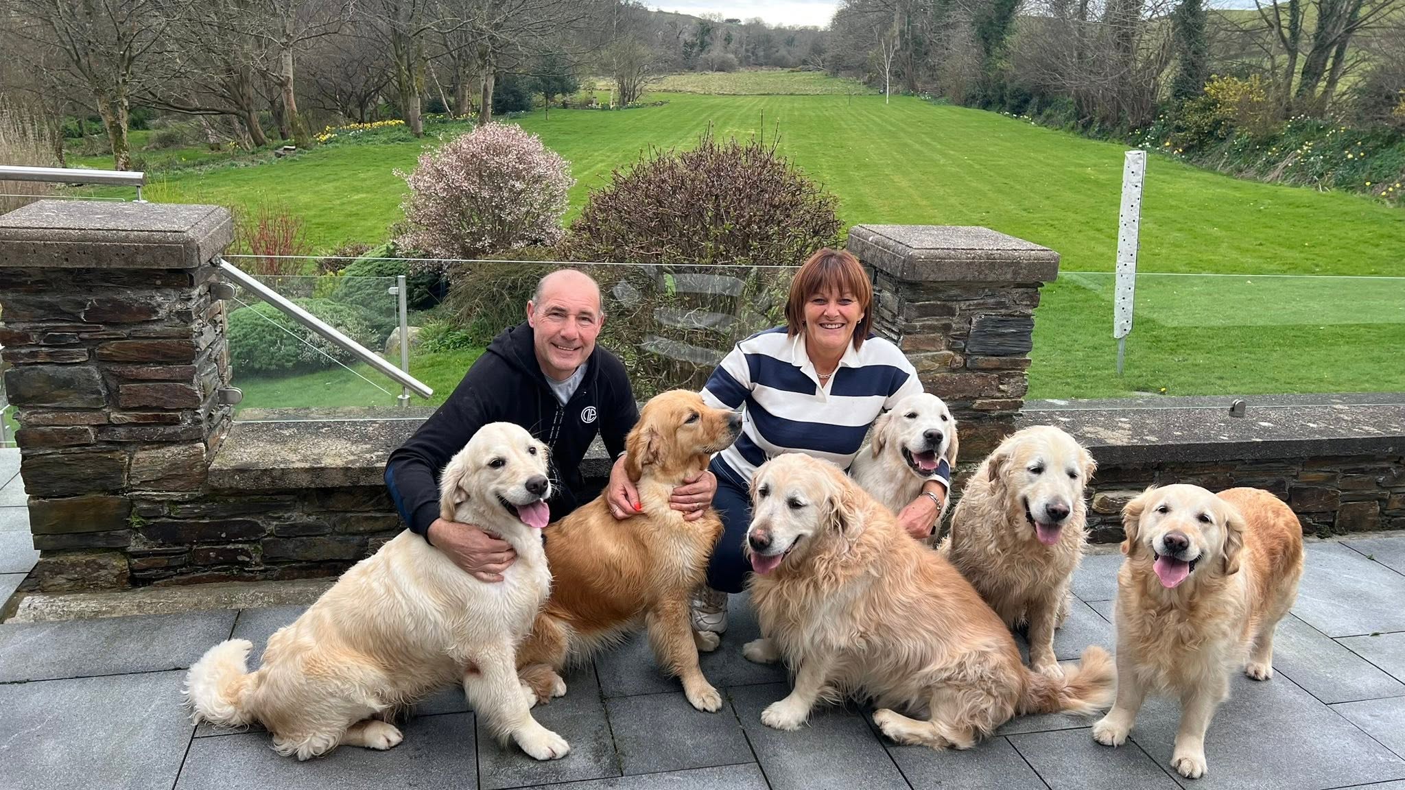Strathlon household with the dogs at home